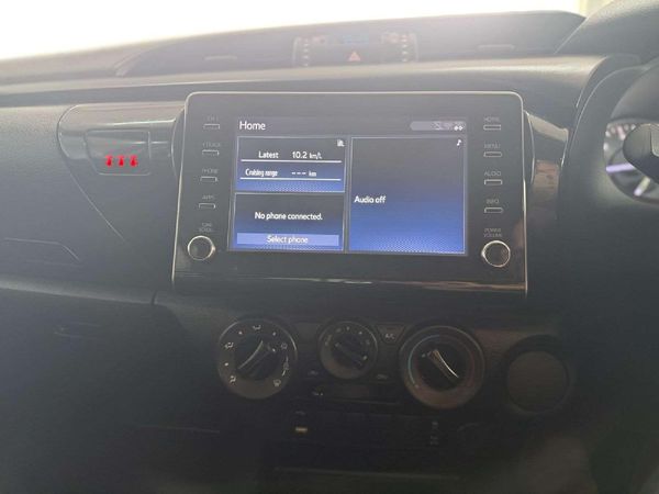 2023-Toyota-Hilux-24-GD-6-Raised-Body-Raider-Double-Cab image:16