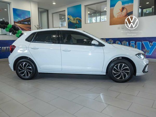 2022-Volkswagen-Polo-10-TSI-Life image:9