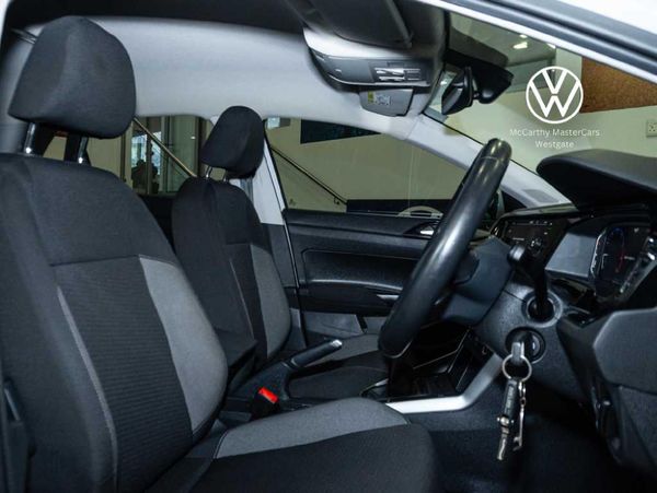 2022-Volkswagen-Polo-10-TSI-Life image:12