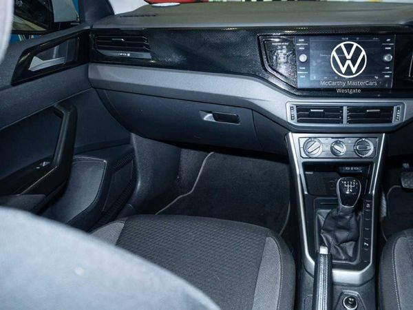 2022-Volkswagen-Polo-10-TSI-Life image:20