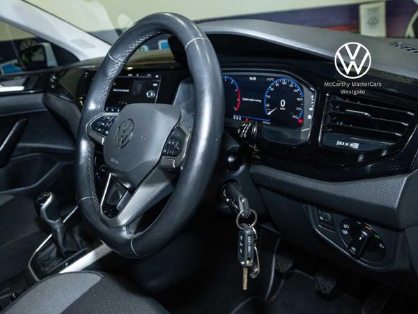 2022-Volkswagen-Polo-10-TSI-Life image:22