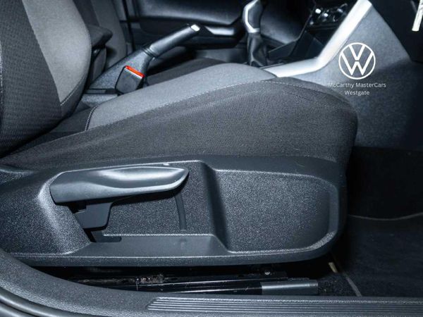 2022-Volkswagen-Polo-10-TSI-Life image:23