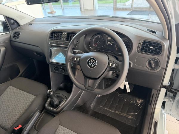 2026-Volkswagen-Polo-Vivo-14-Life image:2