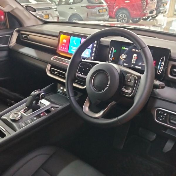 2026-GWM-P-Series-P300-24TD-LS-Auto-Double-Cab image:7