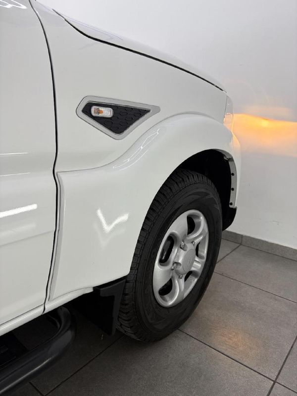 2025-Mahindra-Pik-Up-22-mHawk-S6-Double-Cab image:13