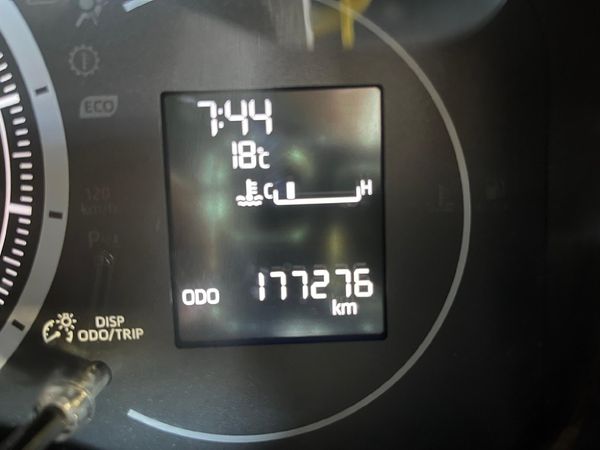 2024-Toyota-Quantum-28-GL-14-Seat image:4