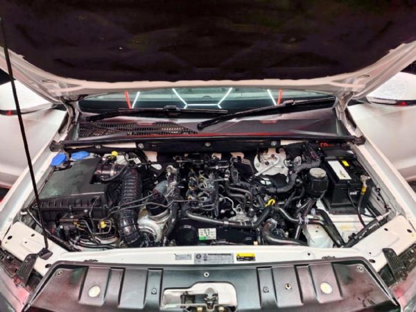 2020-Volkswagen-Amarok-20-BiTDI-Highline-132kW-4Motion-Auto-Double-Cab image:24