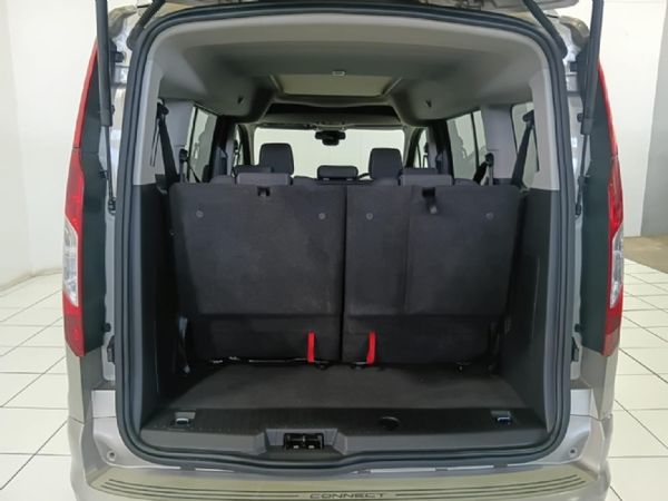2015-Ford-Tourneo-Connect-Grand-16-TDCi-Titanium-LWB image:12