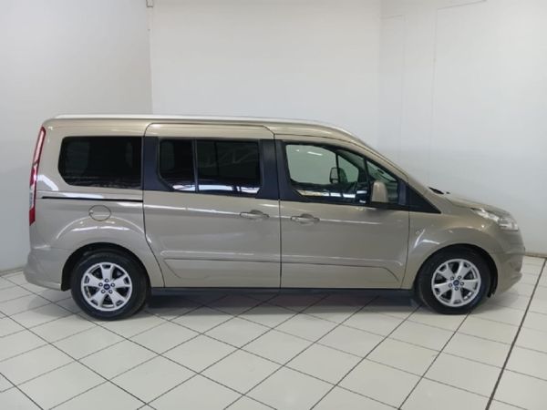 2015-Ford-Tourneo-Connect-Grand-16-TDCi-Titanium-LWB image:5