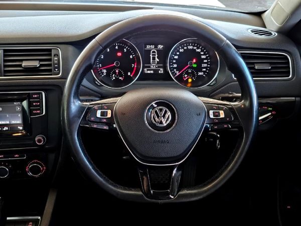 2018-Volkswagen-Jetta-GP-14-TSI-Comfortline-Auto image:18