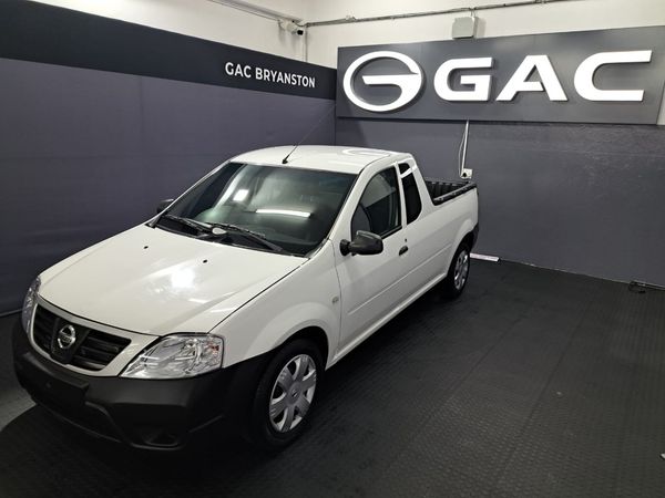 2024-Nissan-NP200-16-AC-Safety-Pack image:2