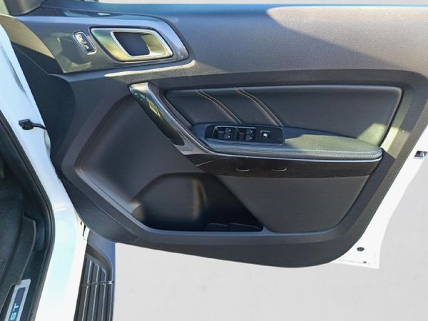 2019-Ford-Everest-20D-Bi-Turbo-LTD-4x4-Auto image:11