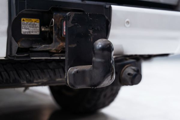 2019-Toyota-Land-Cruiser-200-45-D-V8-VX-R-Auto image:12