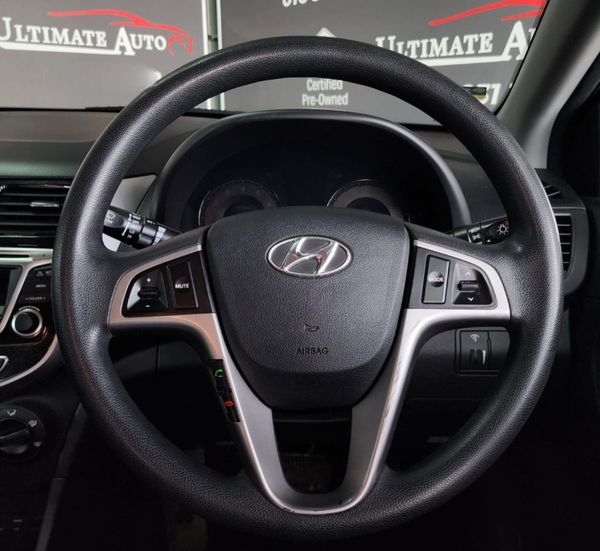 2016-Hyundai-Accent-16-GLS-Fluid-Auto image:14