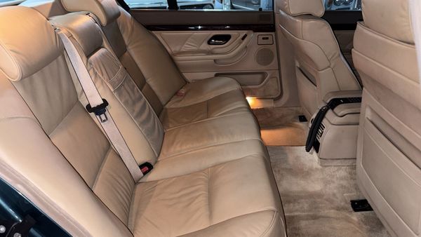 1996-BMW-7-Series-740i-Auto image:15