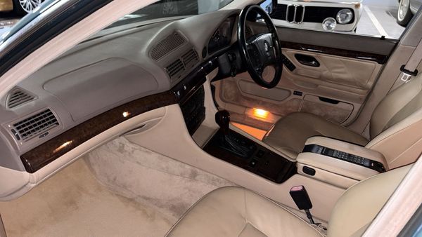 1996-BMW-7-Series-740i-Auto image:17