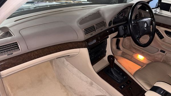 1996-BMW-7-Series-740i-Auto image:18