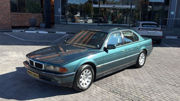 1996-BMW-7-Series-740i-Auto image:1