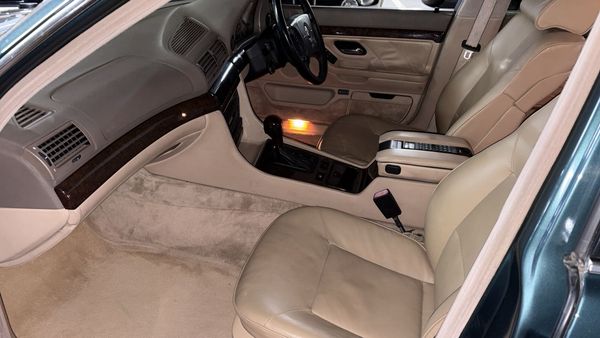 1996-BMW-7-Series-740i-Auto image:20