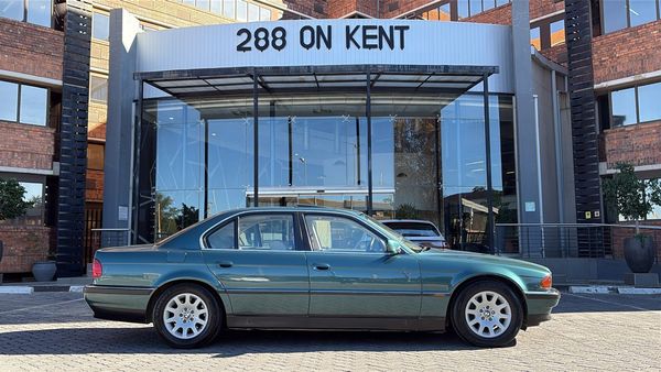 1996-BMW-7-Series-740i-Auto image:5