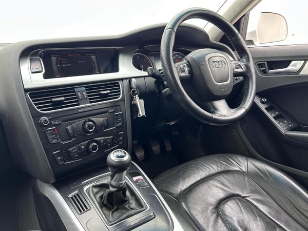 2008-Audi-A4-20-TDI-Attraction image:7