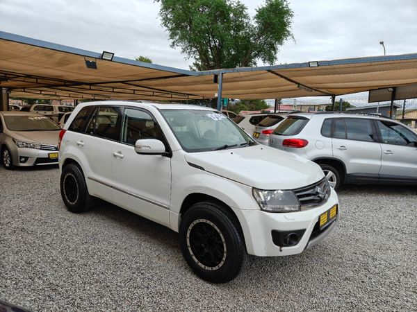 2013-Suzuki-Grand-Vitara-24-Summit image:2