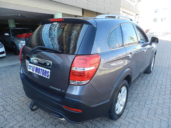 2014-Chevrolet-Captiva-24-LT-Auto image:4