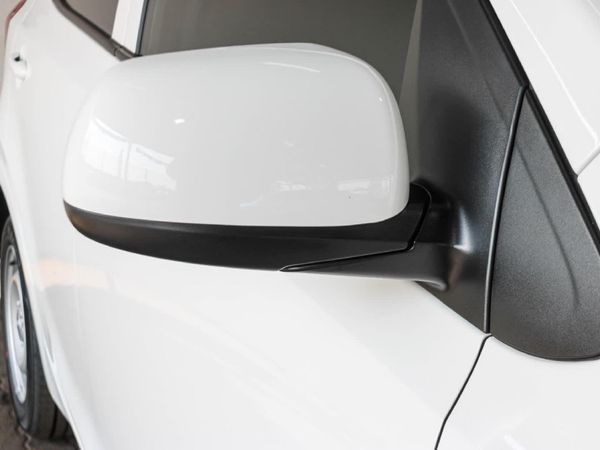 2026-Kia-Picanto-10-LS-Auto image:10