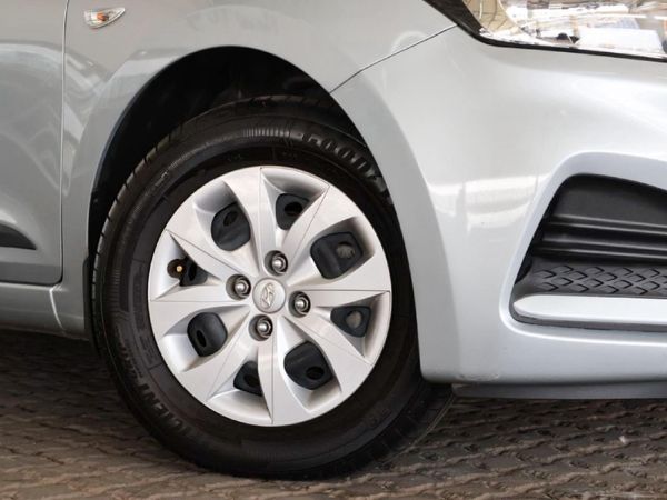 2021-Hyundai-i20-12-Motion image:5