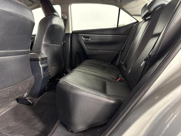 2014-Toyota-Corolla-16-Prestige image:3