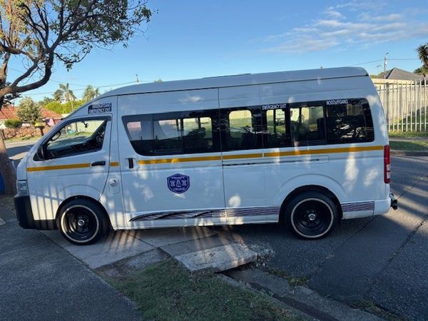 2021-Toyota-Quantum-DIESEL-HIACE-16-SEATER-25-D-4D-SESFIKILE image:11