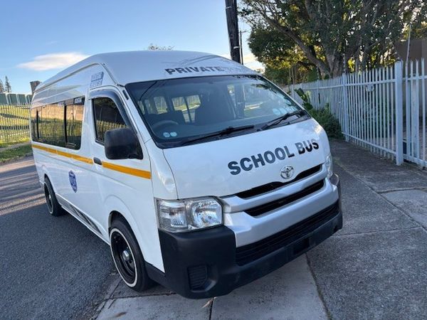 2021-Toyota-Quantum-DIESEL-HIACE-16-SEATER-25-D-4D-SESFIKILE image:16