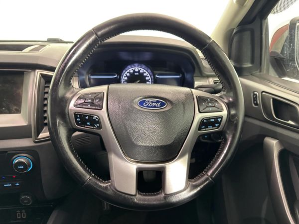 2017-Ford-Everest-22-TDCi-XLT image:11