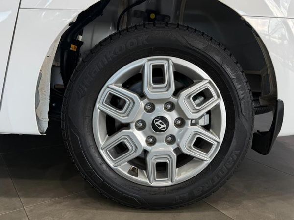 2025-Hyundai-Staria-22D-Executive-Auto-9-Seater image:15