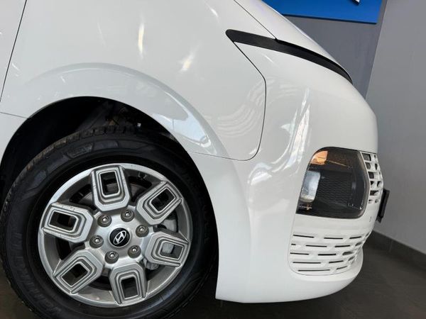2025-Hyundai-Staria-22D-Executive-Auto-9-Seater image:8