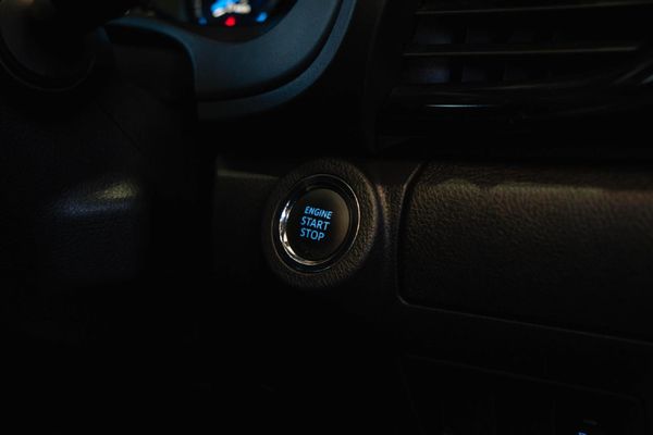 2023-Toyota-Hilux-28-GD-6-Raised-Body-Legend-RS-Auto-Double-Cab image:9