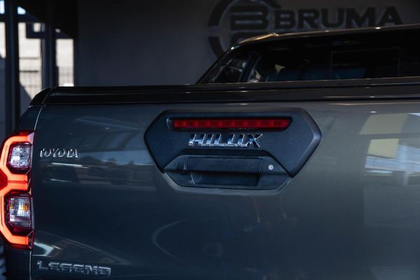 2023-Toyota-Hilux-28-GD-6-Raised-Body-Legend-RS-Auto-Double-Cab image:7