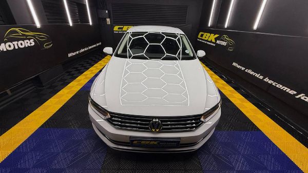2016-Volkswagen-Passat-14-TSI-Comfortline-Auto image:1