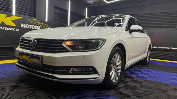 2016-Volkswagen-Passat-14-TSI-Comfortline-Auto image:2