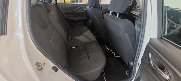 2023-Suzuki-Swift-12-GLX-Auto image:10