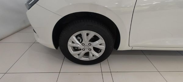 2023-Suzuki-Swift-12-GLX-Auto image:6