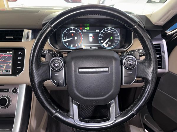 2014-Land-Rover-Range-Rover-Sport-30-SDV6-HSE image:8
