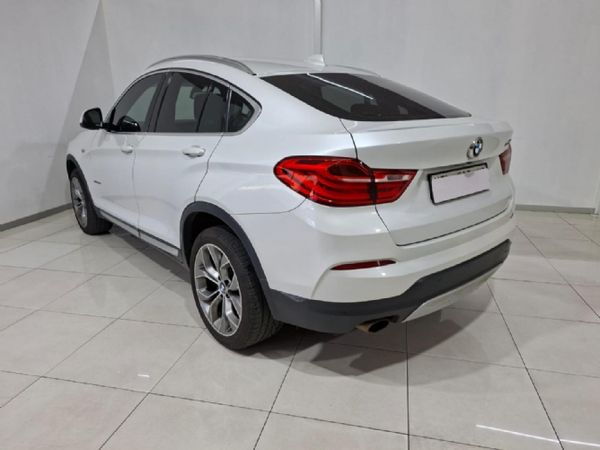 2017-BMW-X4-xDrive20d-M-Sport image:16