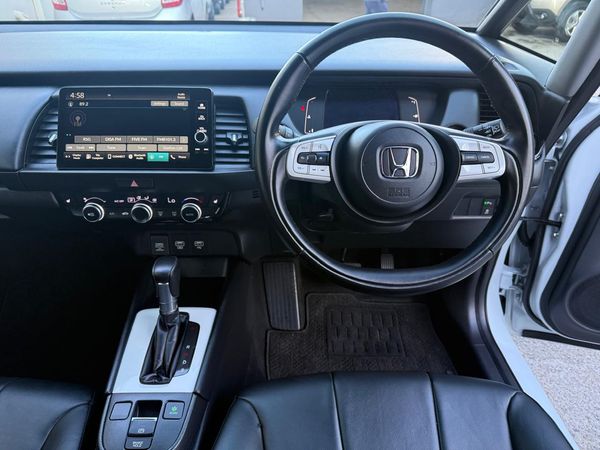 2023-Honda-Fit-15-Executive-CVT image:11