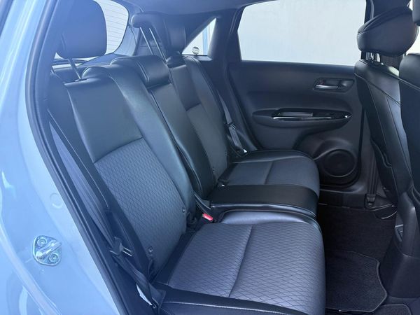 2023-Honda-Fit-15-Executive-CVT image:12