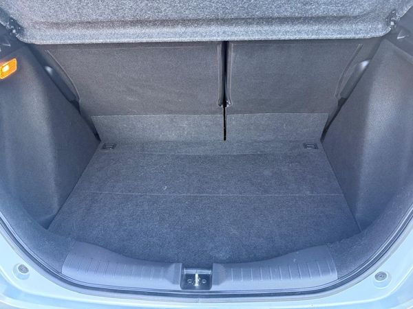 2023-Honda-Fit-15-Executive-CVT image:14