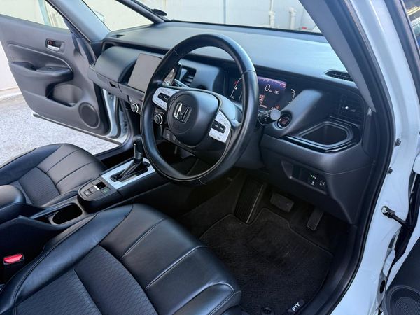 2023-Honda-Fit-15-Executive-CVT image:8