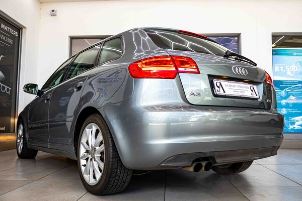2010-Audi-A3-Sportback-18-TFSI-Ambition image:7
