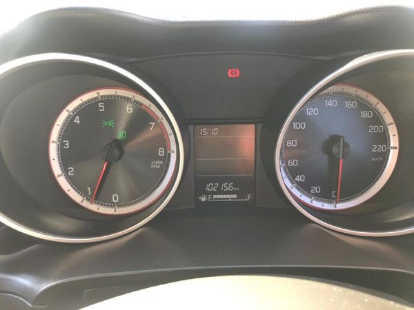 2023-Suzuki-Swift-12-GL image:21