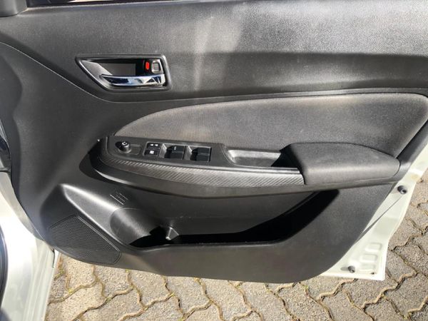 2023-Suzuki-Swift-12-GL image:25